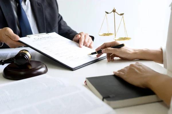 How a Personal Injury Attorney in Louisville Can Maximize Your Claim