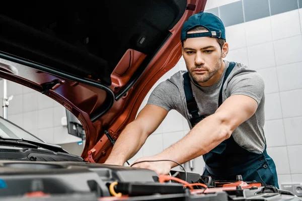 Auto Repair Service Benefits You Cannot Afford to Ignore