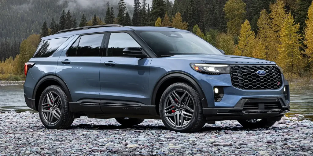 How Gregg Young Ford of Newton Helps Buyers Find the Right Vehicle