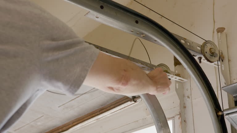 Same-Day garage door repair near me for Common Garage Problems