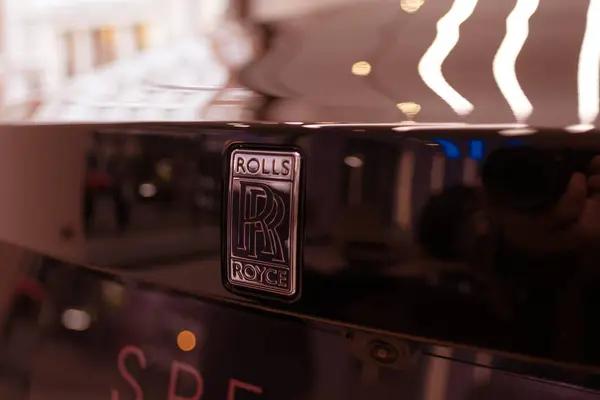 Find the Best Rolls Royce Dealership for Luxury Cars
